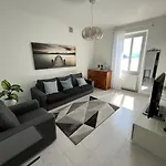 La Casa Di Giulia Apartamento Varenna